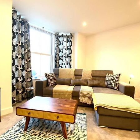 Stunning New Apartment Set In St Leonards On Sea Hollington  Екстериор снимка