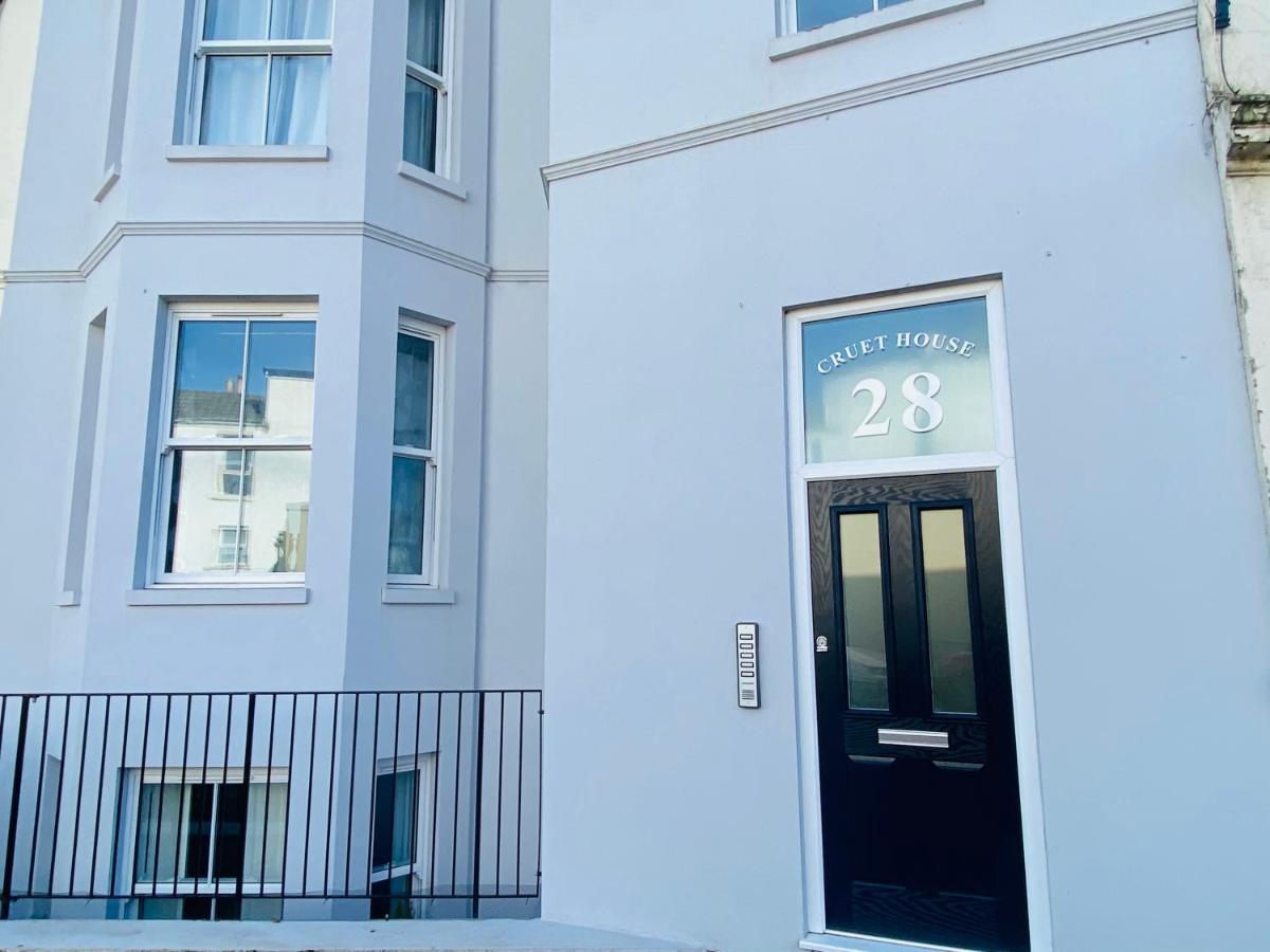 Stunning New Apartment Set In St Leonards On Sea Hollington  Екстериор снимка